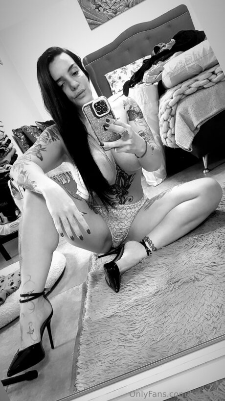 Lizvenus art pornstar archive