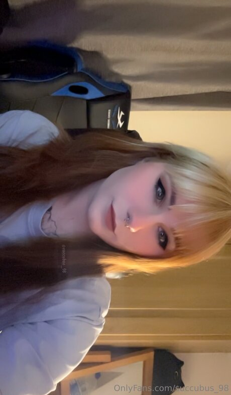 Succubus 98 star nude img
