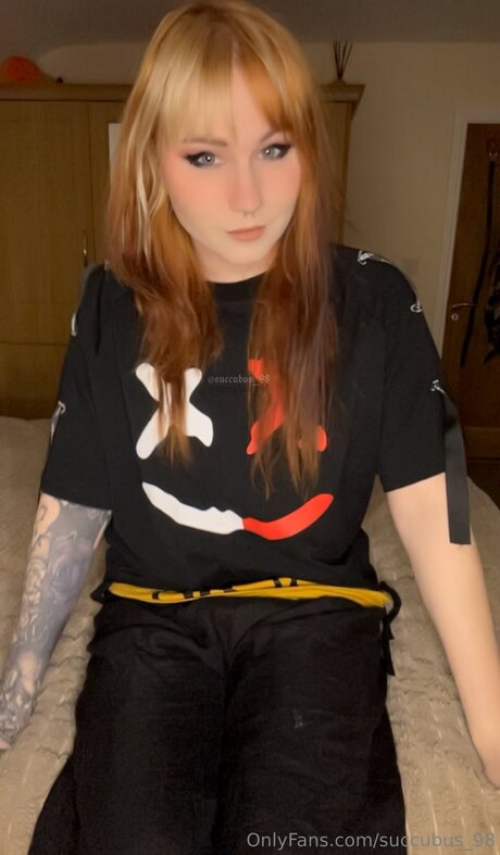 Succubus 98 sex model photos