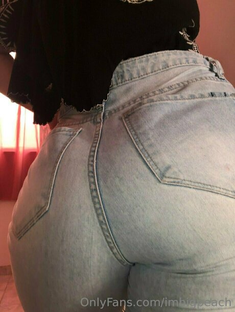 Imbigpeach sex pornstar pic