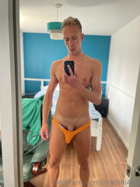 Hungblondebrit sex pornstar images