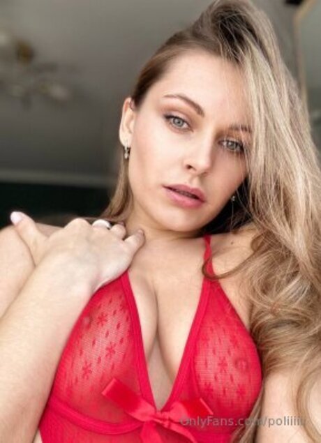 Poliiiiii star xxx img