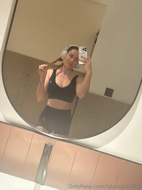 Latenightlarns pornstar perfect img