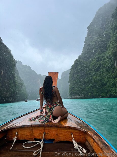 Sportyspicegirl sexy actress pics