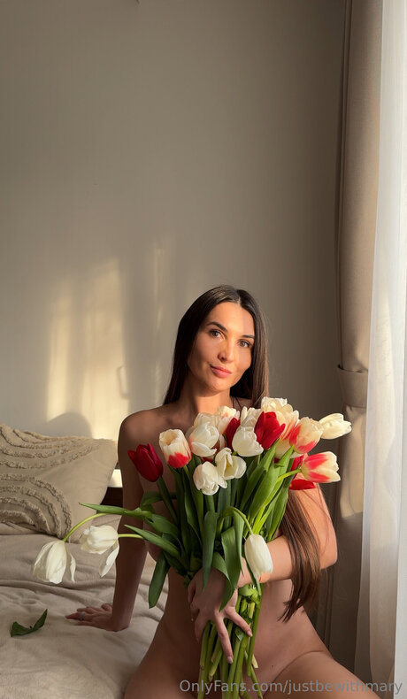 Justbewithmary hot actress galleries