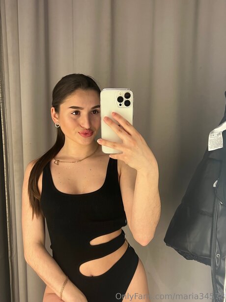 Maria34578 porn model galleries
