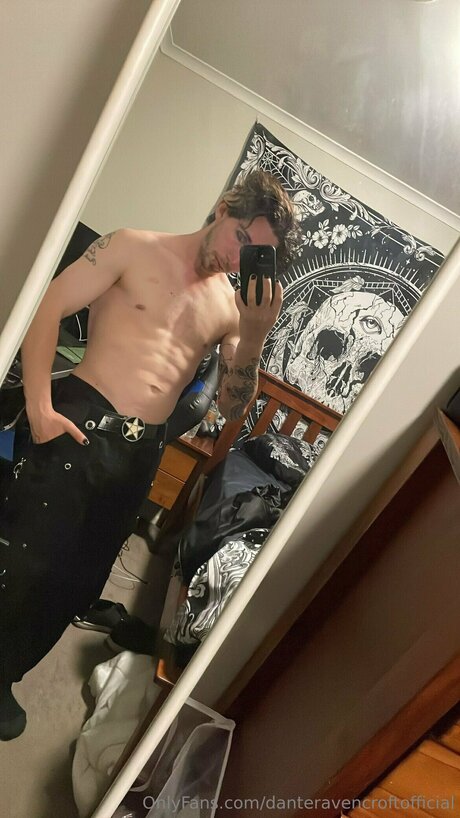 Danteravencroftofficial model sexy archive