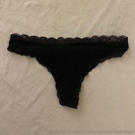 Nellysanvandatrosor sex actress pic