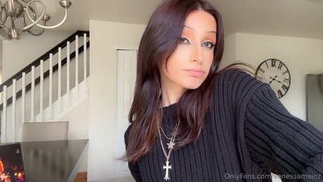 Vanessamainz nudes pornstar archive