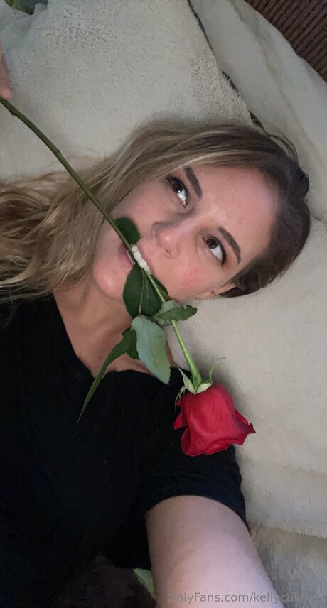 Kellycalifree nudes model pics