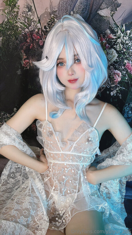 Yuiyui 205 model pretty photo