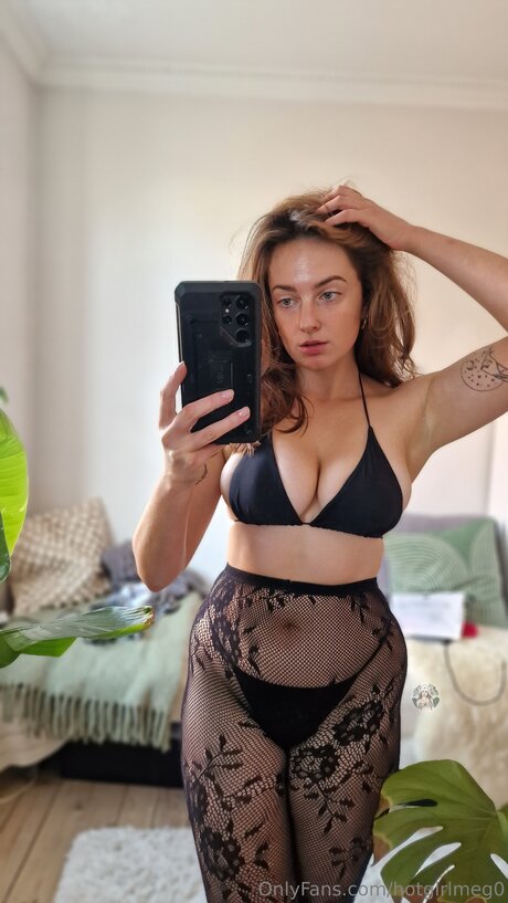 Hotgirlmeg0 star art pics