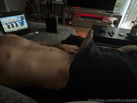 Kthunder69 sexy actress archive