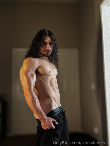 Ivansdungeon xxx model img