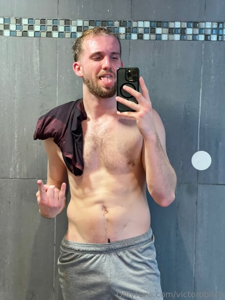 Victorobitch nice model photo