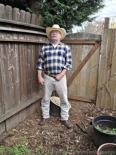 Concretecowboy model nude pictures