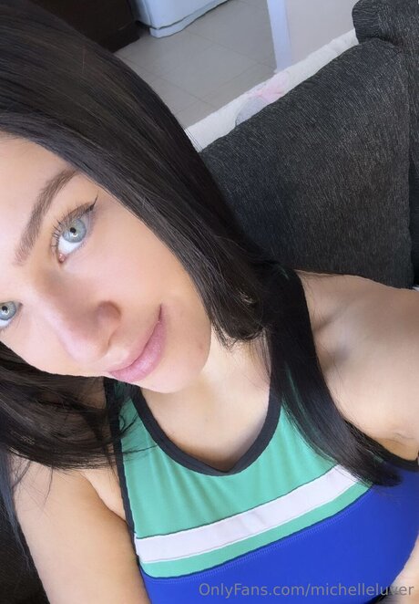 Gloomymichelle pornstar nude photo