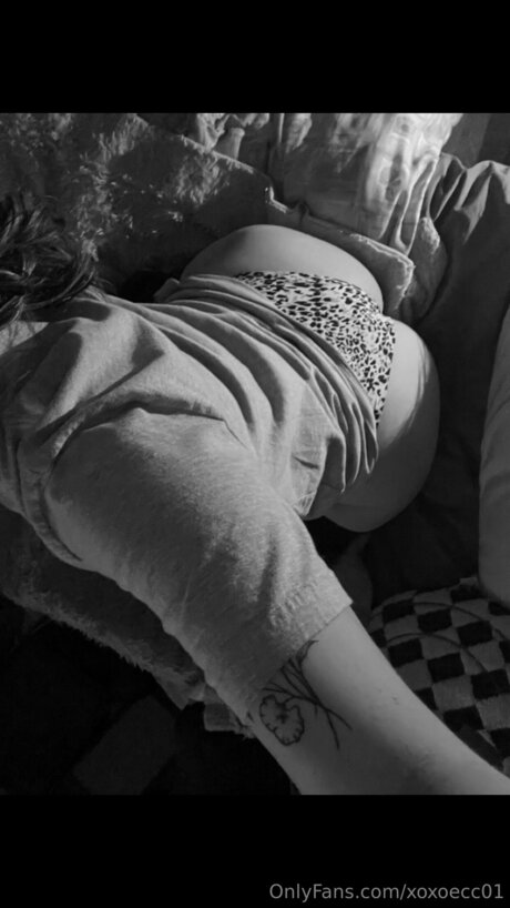 Xoxoecc01 perfect actress pic