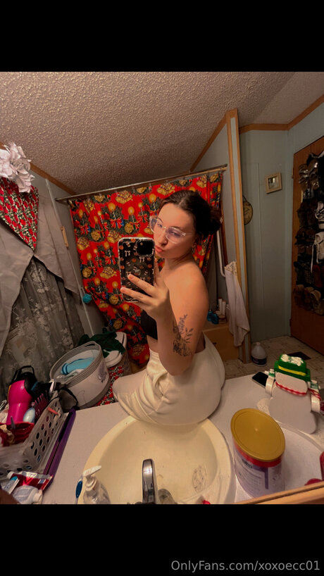 Xoxoecc01 top model archive