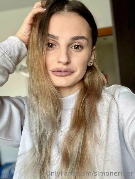 Simonerider sexy model img