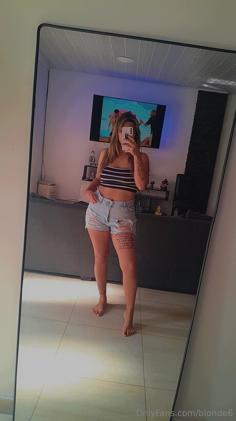 Blonde6 pornstar xxx img