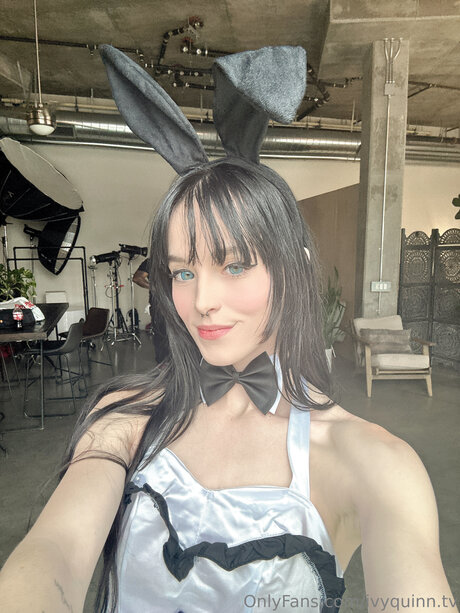 Ivyquinn Tv model erotic pictures