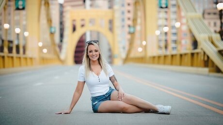 Cassidybee hot star pic