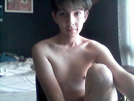 Santiboy model hot img