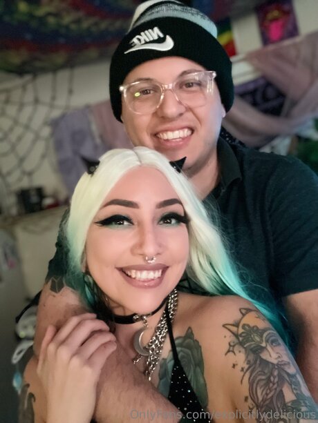 Explicitlydelicious pornstar erotic picture