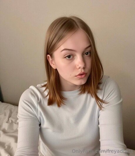 Freyadollts star top photo