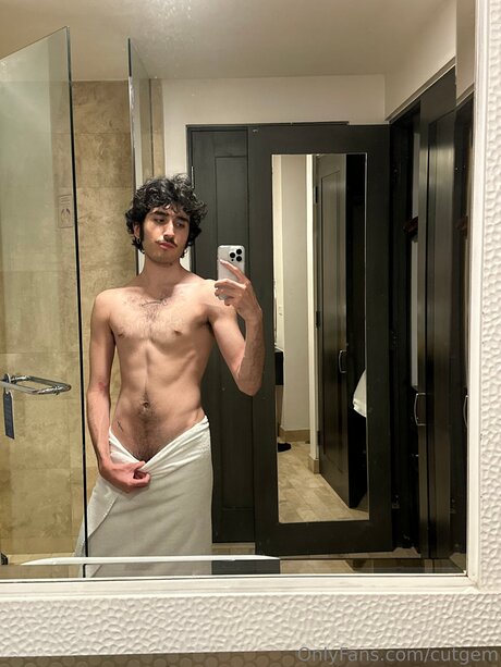 Cutgem model hd images