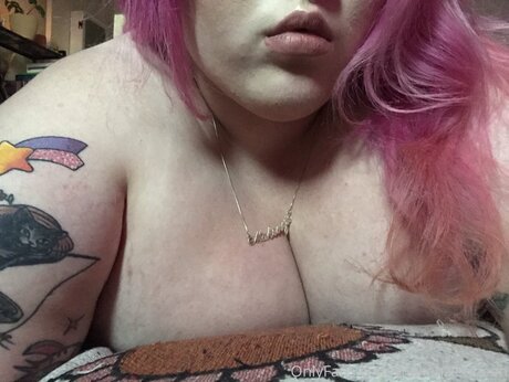 Makenzie Queen pornstar exclusive gallery