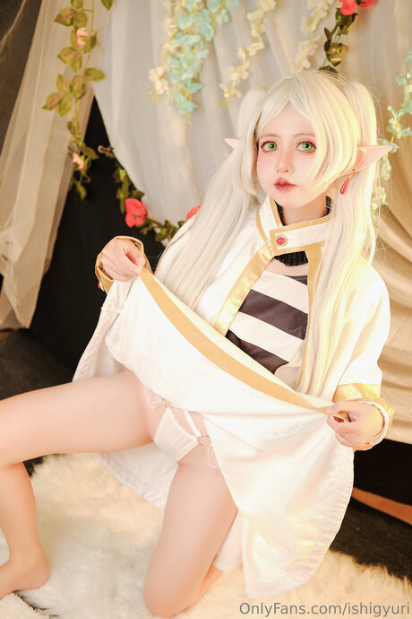 Ishigyuri model pornographic archive