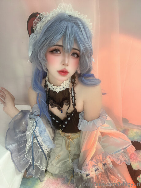 Ishigyuri naked pornstar photo