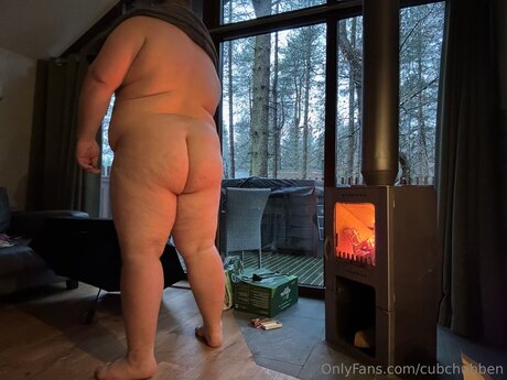 Cubchubben beautiful pornstar archive