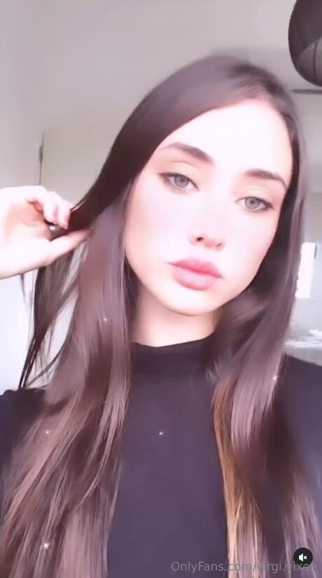 Virgi Vixen model porn archive