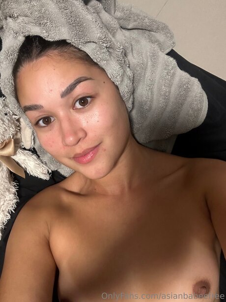 Asianbabeefree best actress img