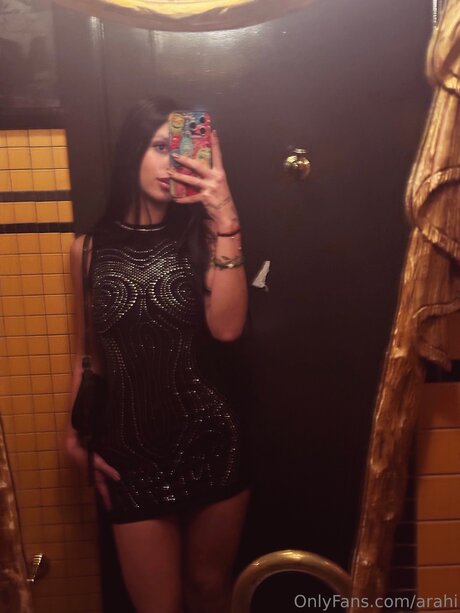 Arahi nice pornstar pictures