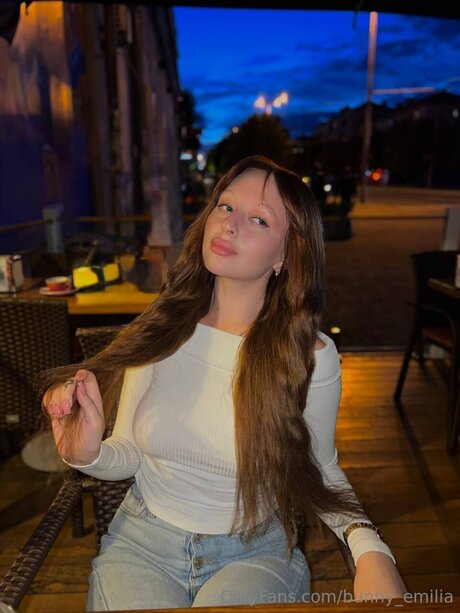 Bunny Emilia star best archive