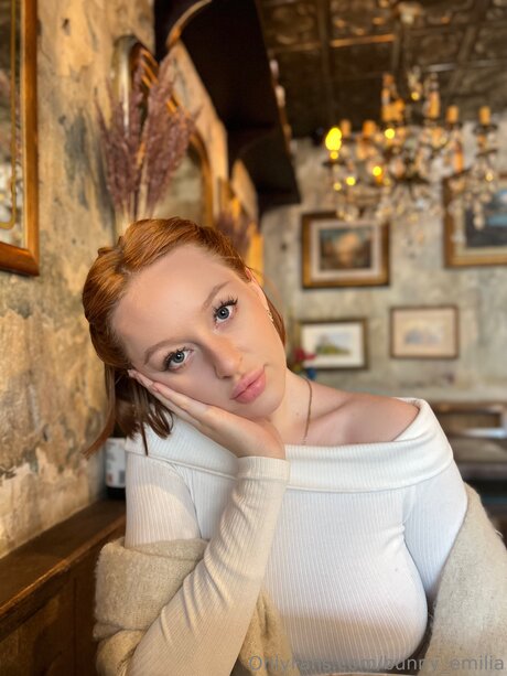 Bunny Emilia erotic pornstar images