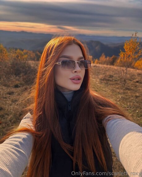 Scarlett Roxy nudes actress image