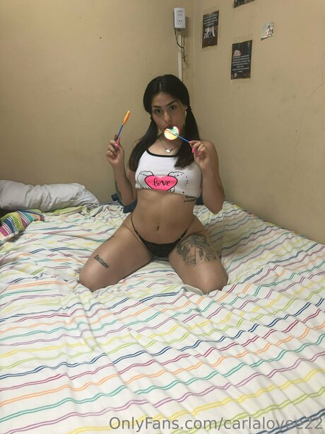 Kaylaninewman pornstar high quality picture