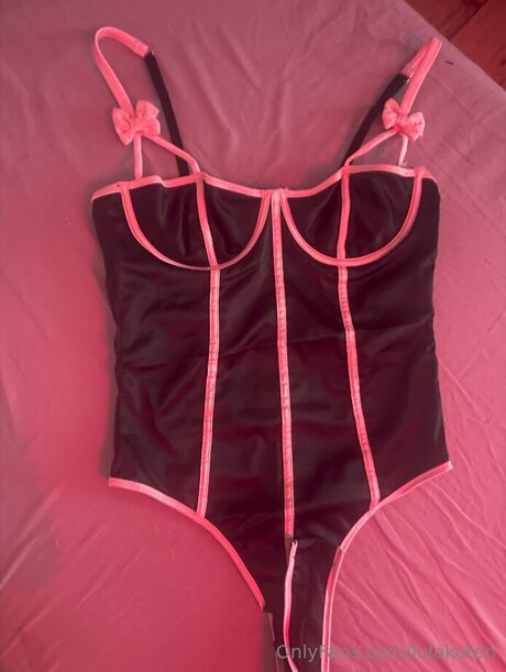 Lulakoten model sex pictures