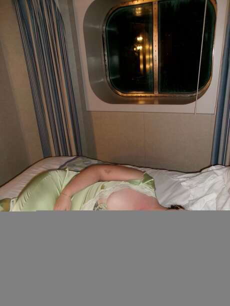 Curiouskiki xxx star pics