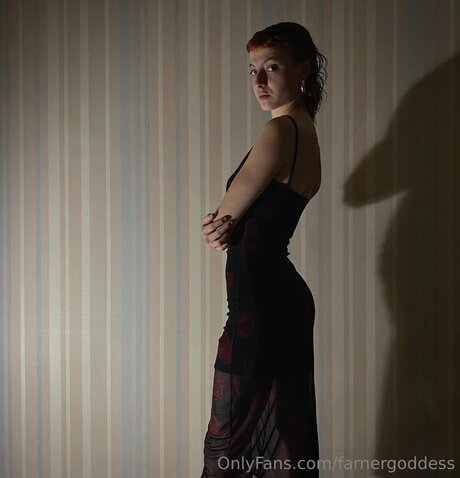 Littlewitchfarner xxx actress pictures