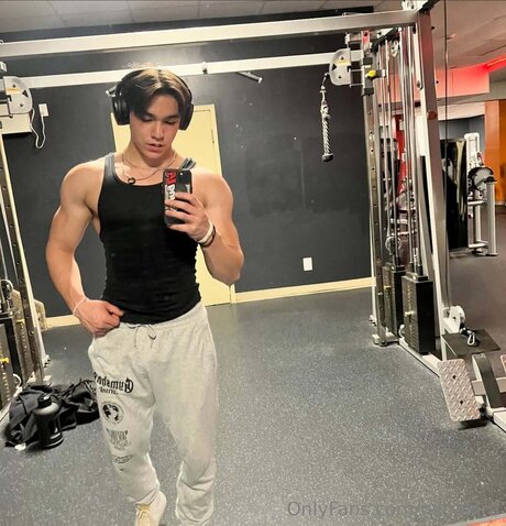 Neoakira naked star pictures