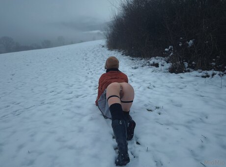 Miomio Uwu art star photo