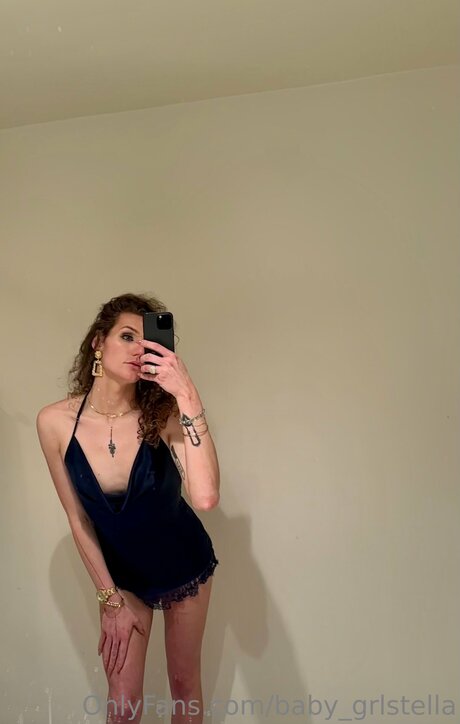 Baby Grlstella hot star pictures