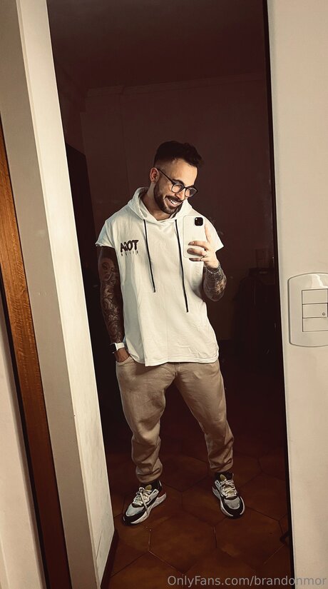 Brandonmor model free photos