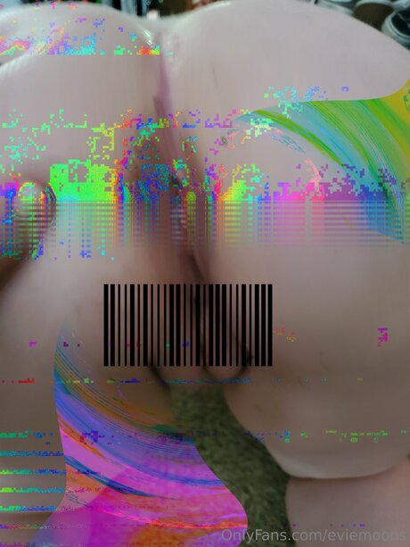 Eviemoons nice model img